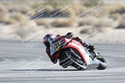 media/Dec-07-2025-CVMA (Sun) [[3e7d2de5dc]]/Race 10-Formula 40 Open/